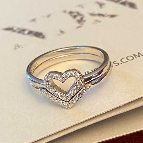 Sterling Silver CZ Heart Ring Set, Size 6 - Picture 6 of 8